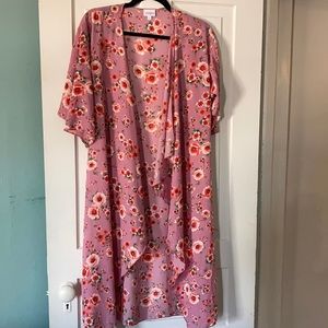 —Small Floral Shirley LuLaRoe Kimono